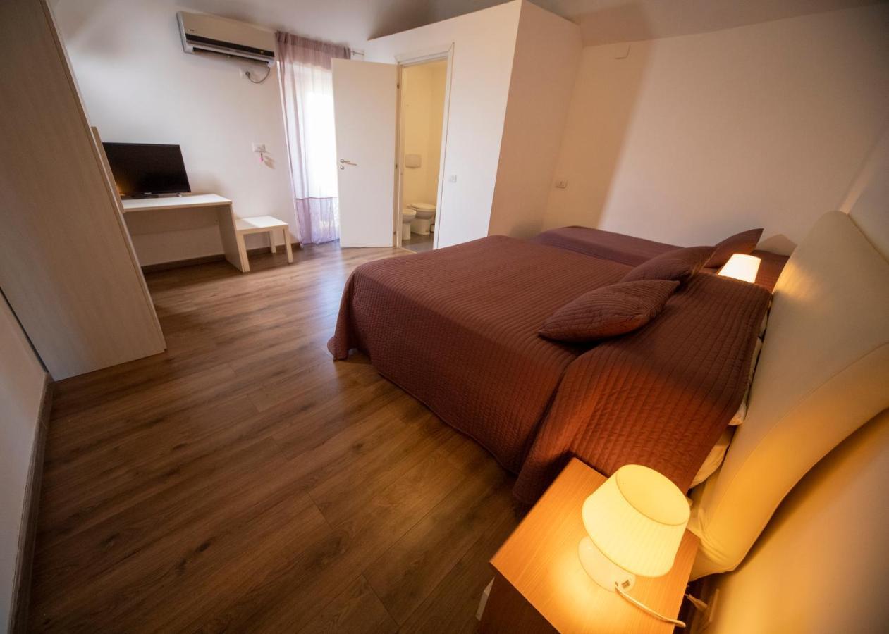 Zurria Rooms CTA Exteriör bild